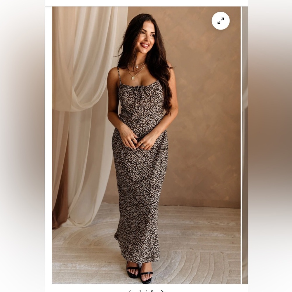 Le Lis Black and White Strapless Sundress Wedding Guest - Picture 3 of 9